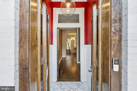 $4,500 | 1842 North Capitol Street Northwest, Washington, DC 20002