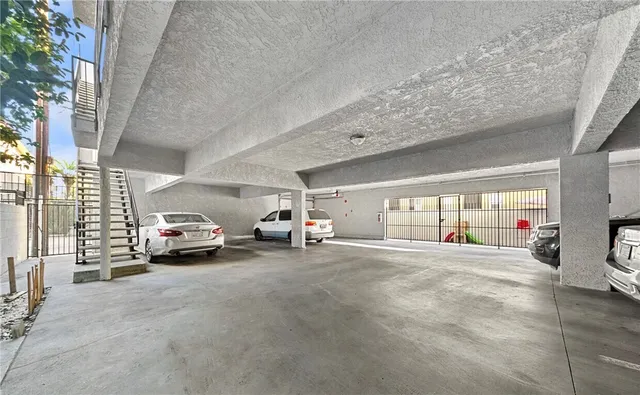 a view of parking area