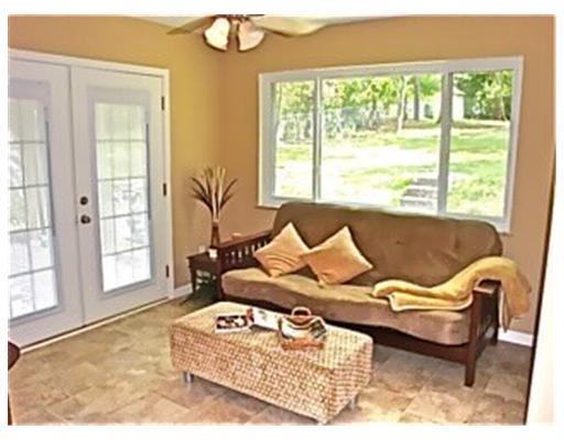 4677 Curry Road Whitehall, PA 15236 - Photo 8 of 18 Family Room.