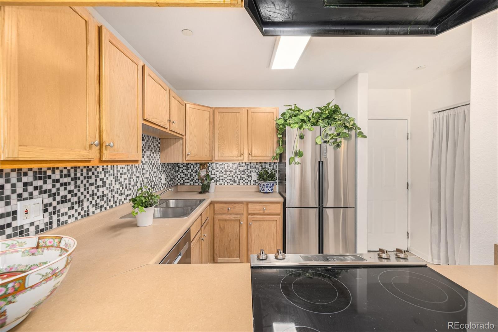 216 Main Street, Unit R315 Edwards, CO 81632 - Photo 9 of 44 Gallery Image 9