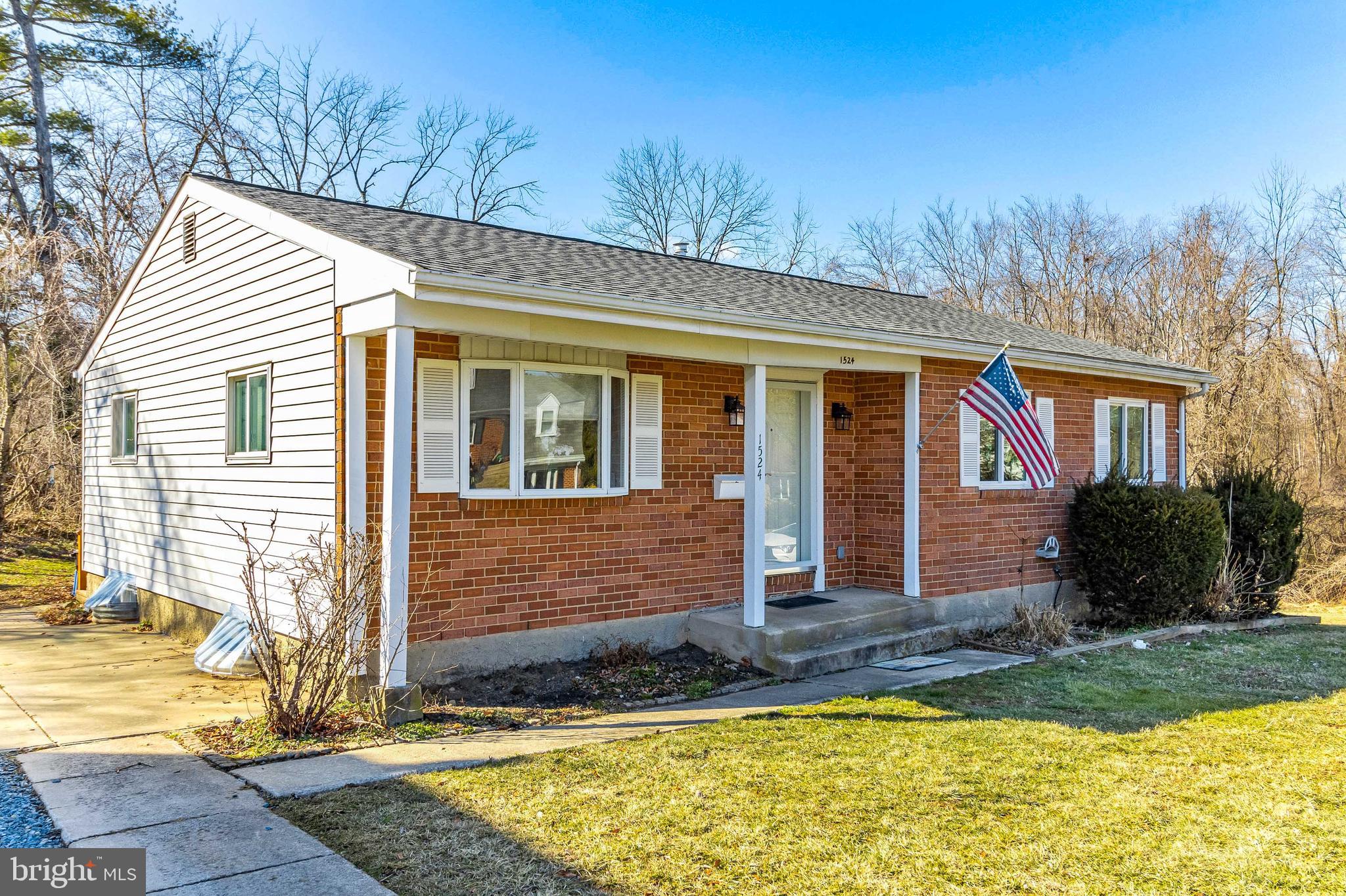 1524 Adamsview Road Catonsville, MD 21228 - Photo 3 of 50 Gallery Image 3