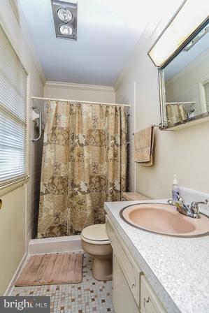 6306 Thomas Drive Springfield, VA 22150 - Photo 14 of 24 Bath (Master)
