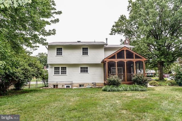 6306 Thomas Drive Springfield, VA 22150 - Photo 22 of 24 Exterior (Rear)
