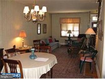 1939 West Ritner Street Philadelphia, PA 19145 - Photo 4 of 11 Dining Room
