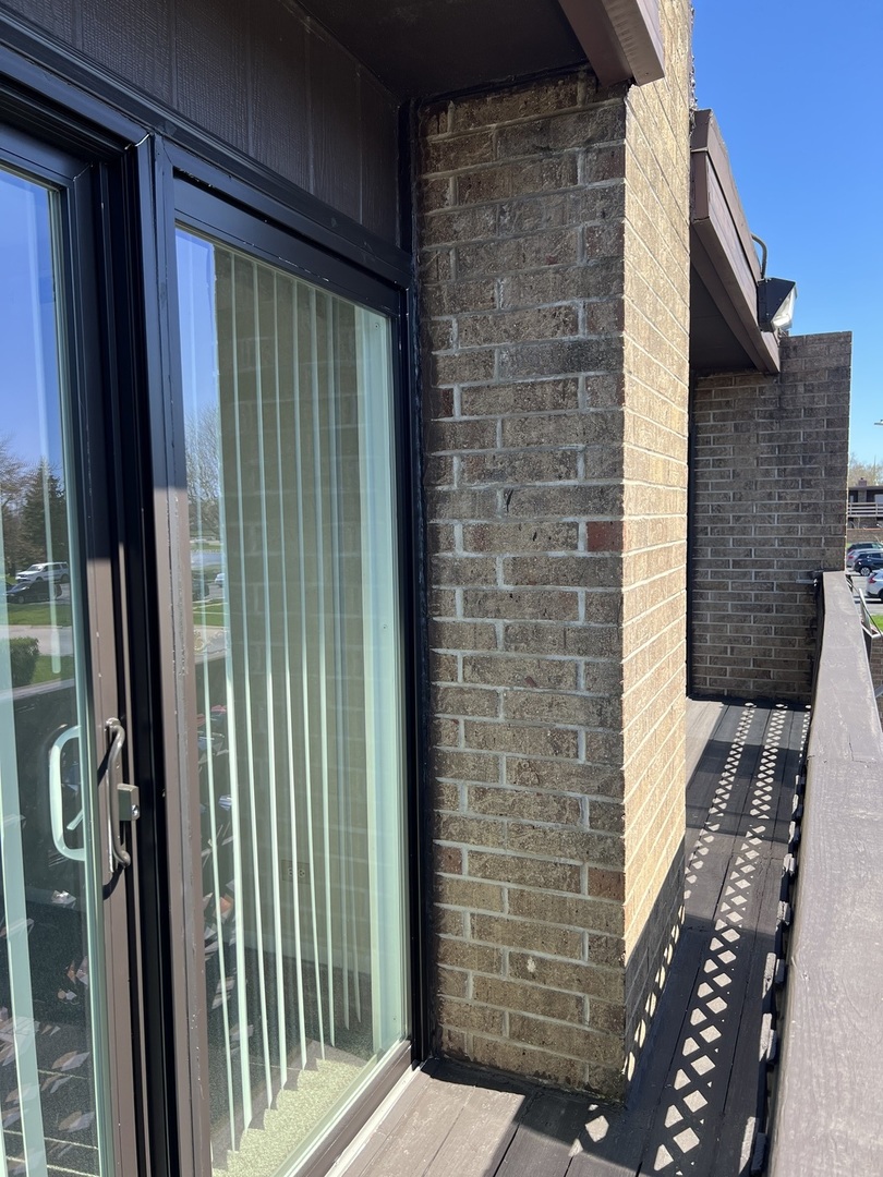 702 Kenneth Circle Elgin, IL 60120 - Photo 15 of 15 Gallery Image 15