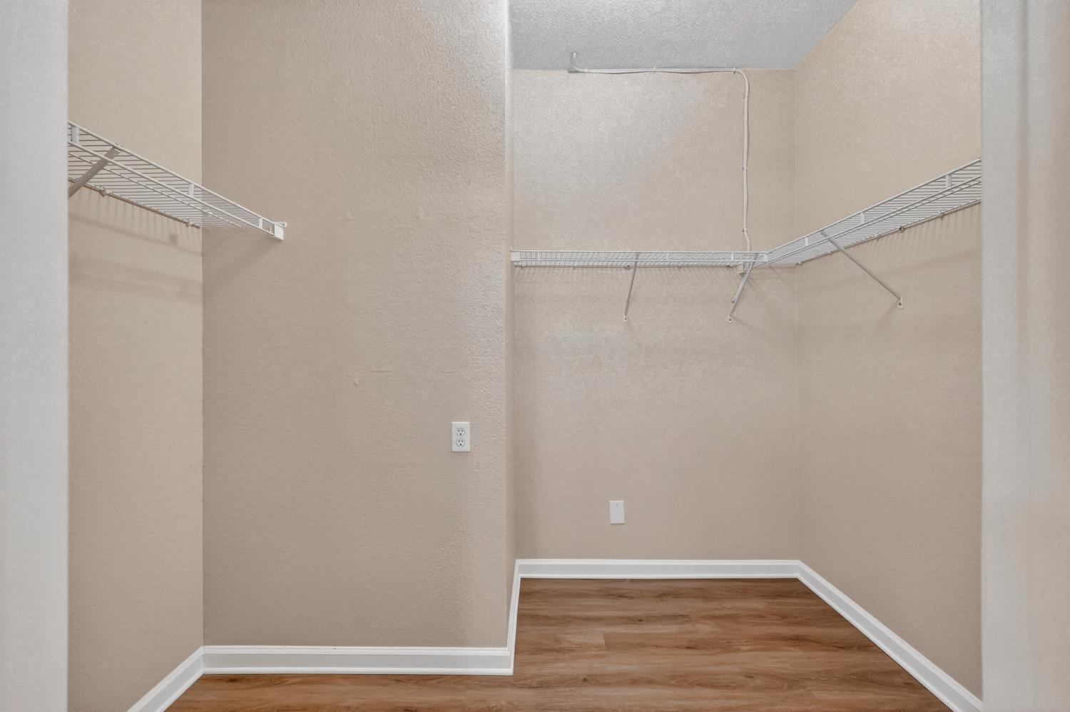 2272 Winding Way Lincoln, CA 95648 - Photo 15 of 46 a view of small space