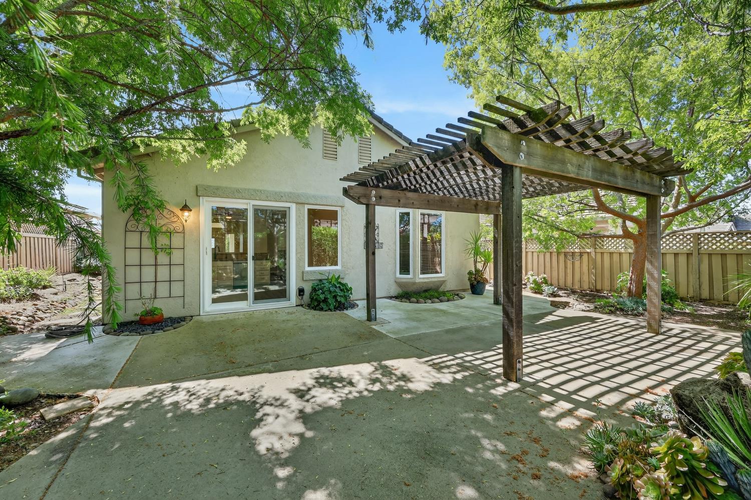 2272 Winding Way Lincoln, CA 95648 - Photo 22 of 46 a view of a house with a backyard