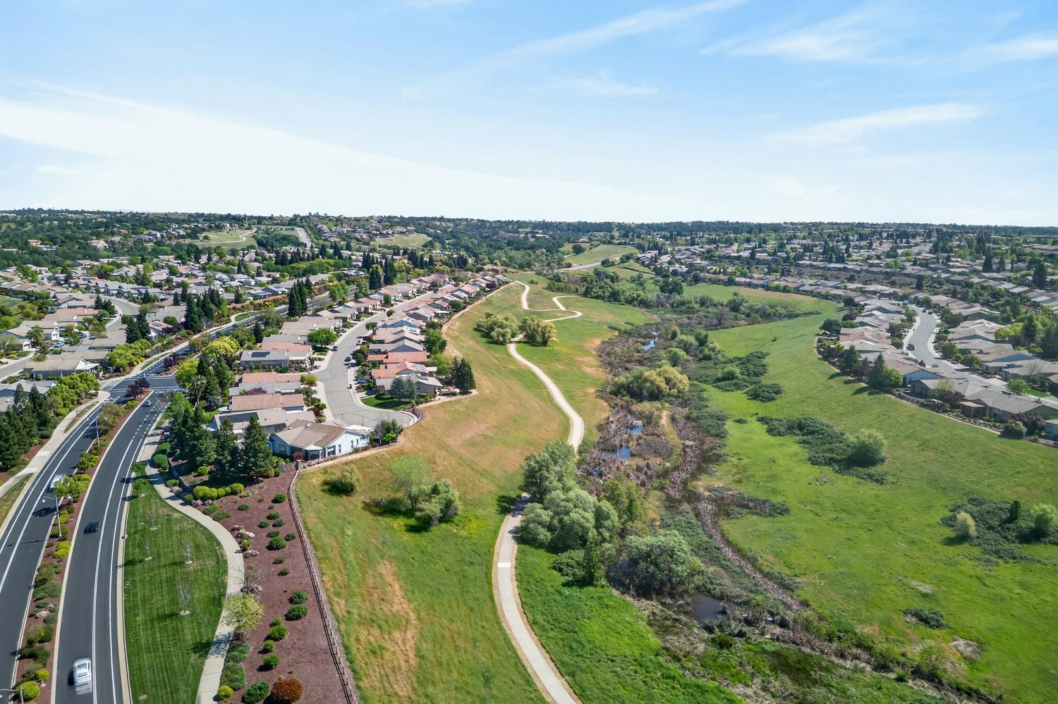 2272 Winding Way Lincoln, CA 95648 - Photo 33 of 46 an aerial view of residential houses with outdoor space and trees
