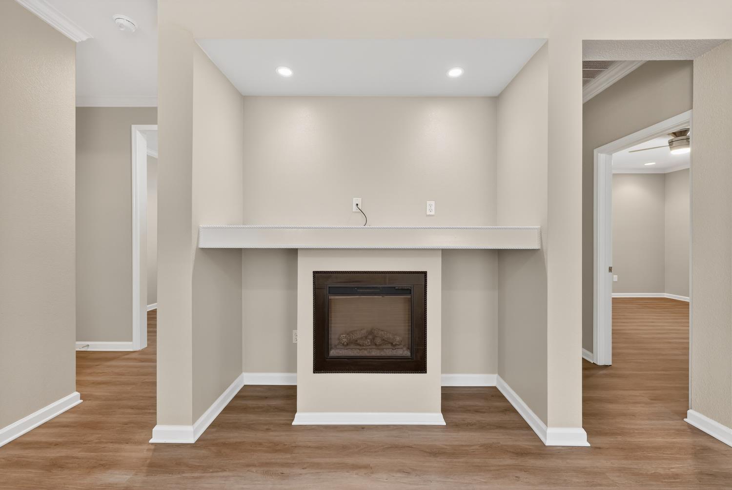 2272 Winding Way Lincoln, CA 95648 - Photo 7 of 46 a view of an entryway with a hallway