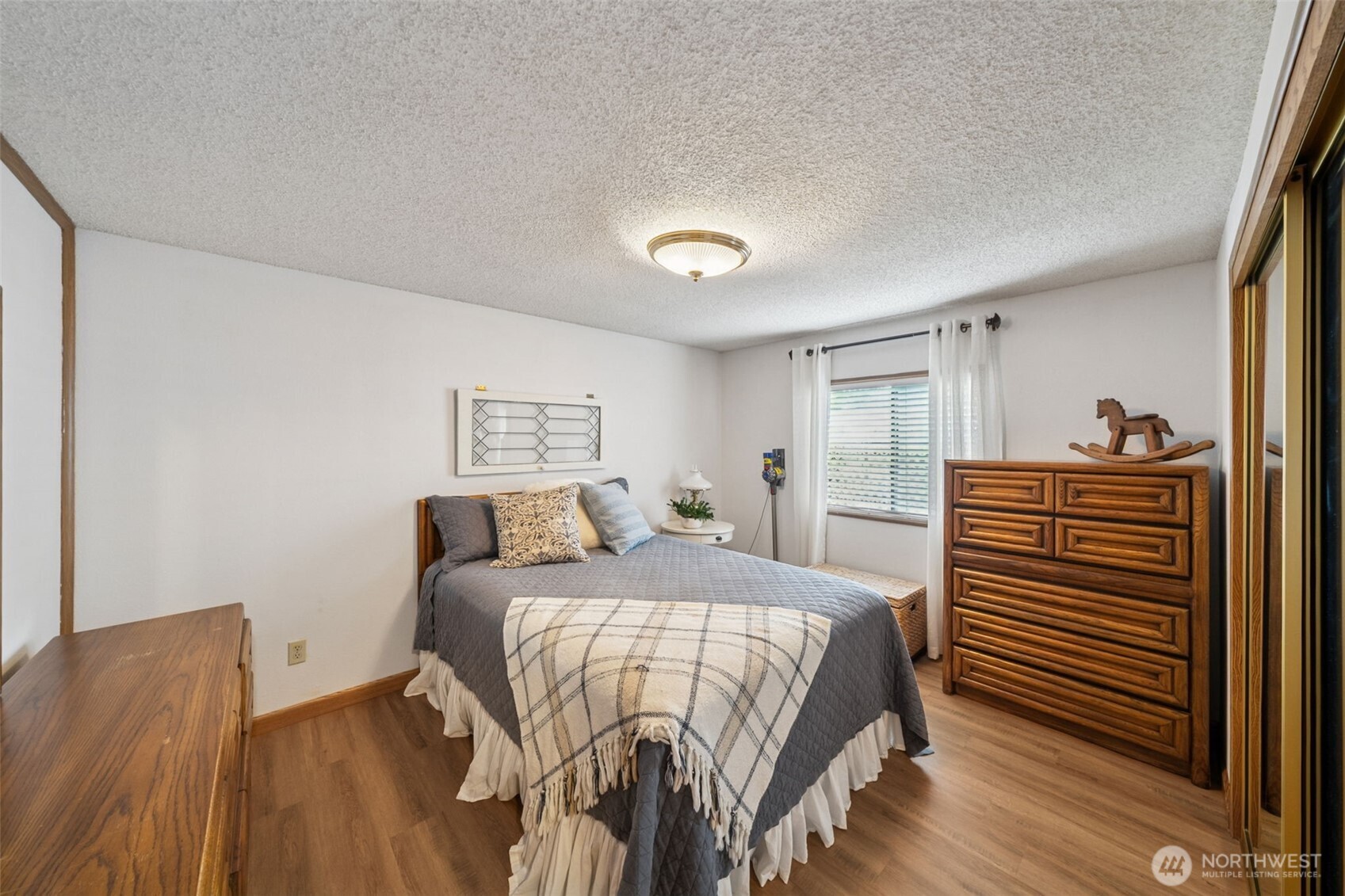 2350 Rincon Avenue Enumclaw, WA 98022 - Photo 22 of 31 a bedroom with a bed and a closet