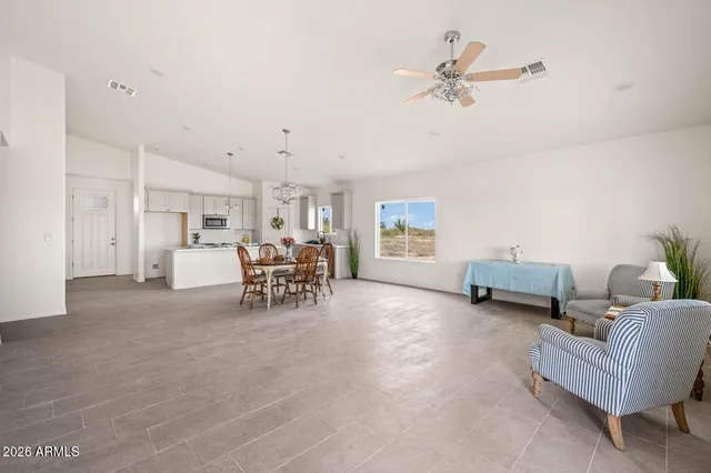 $2,300 | 38167 West San Juan Avenue, Tonopah, AZ 85354