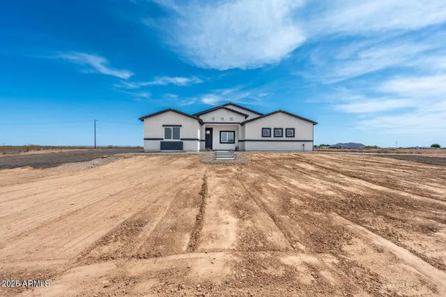 $2,300 | 38167 West San Juan Avenue, Tonopah, AZ 85354