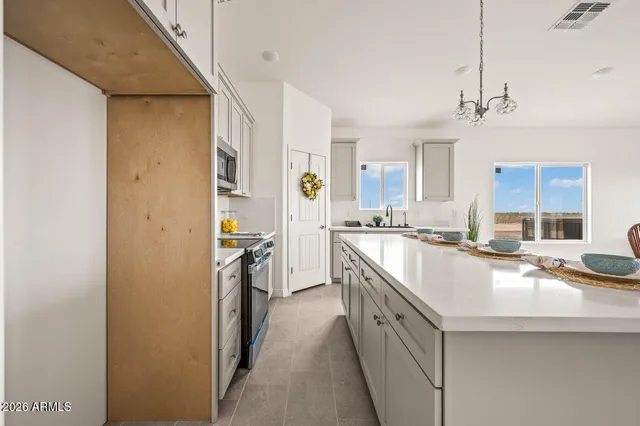 $2,300 | 38167 West San Juan Avenue, Tonopah, AZ 85354