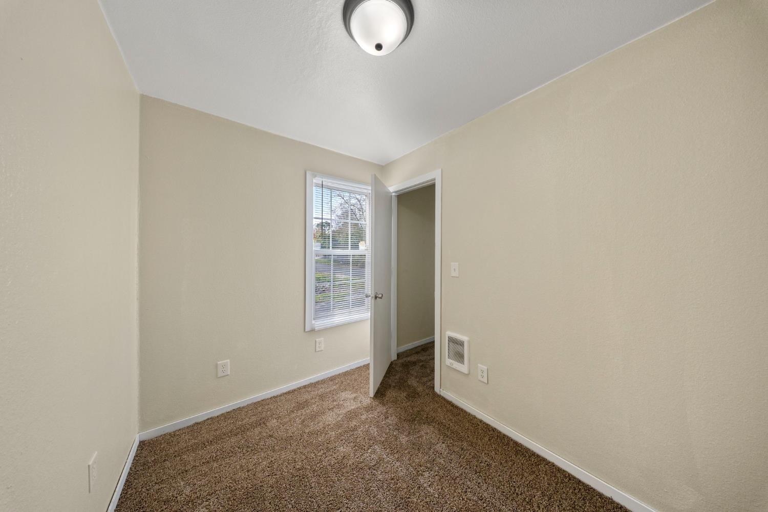 607 Mountain Ranch Road, Unit 23 San Andreas, CA 95249 - Photo 13 of 16