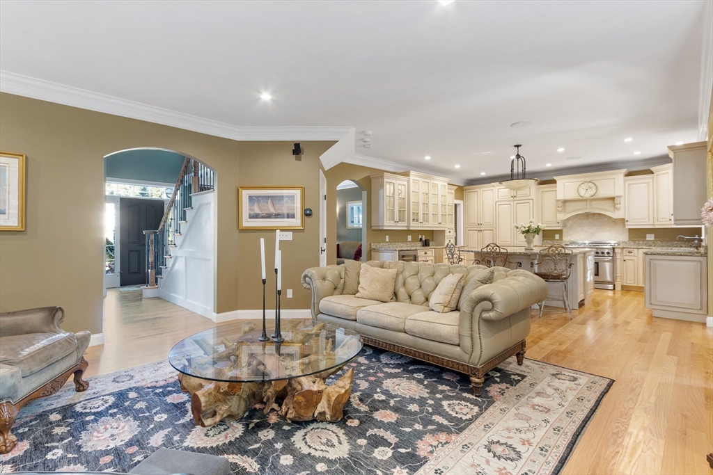 150 Prospect Street Shrewsbury, MA 01545 - Photo 11 of 37