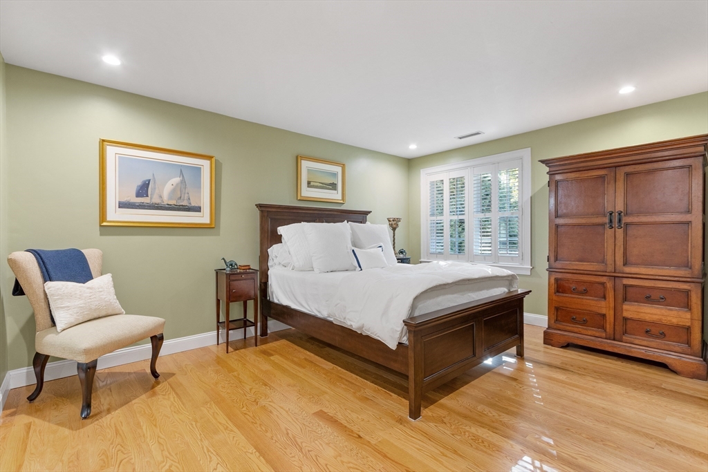 150 Prospect Street Shrewsbury, MA 01545 - Photo 24 of 37