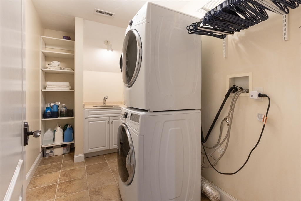 150 Prospect Street Shrewsbury, MA 01545 - Photo 29 of 37