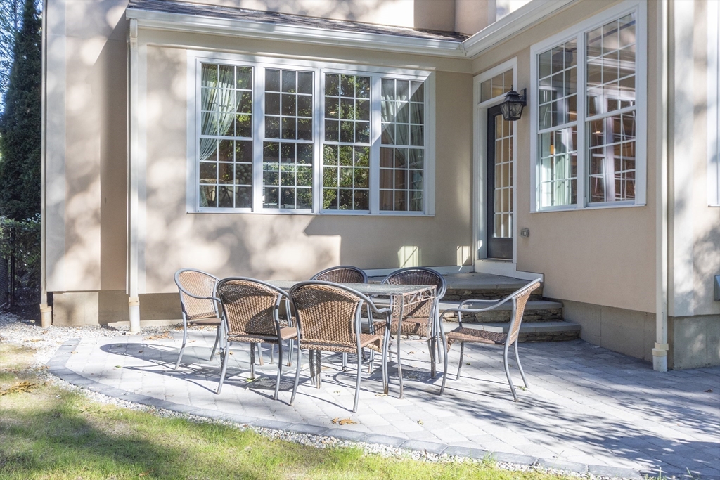 150 Prospect Street Shrewsbury, MA 01545 - Photo 34 of 37