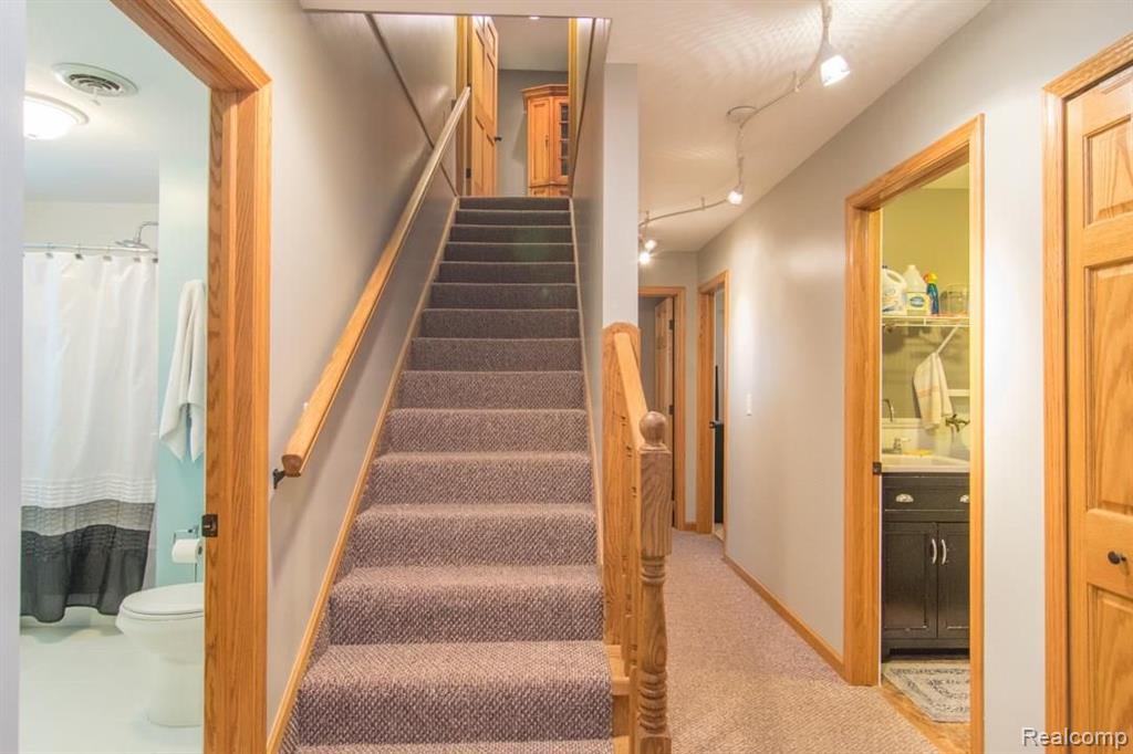 13550 Farm Road Belleville, MI 48111 - Photo 19 of 54
