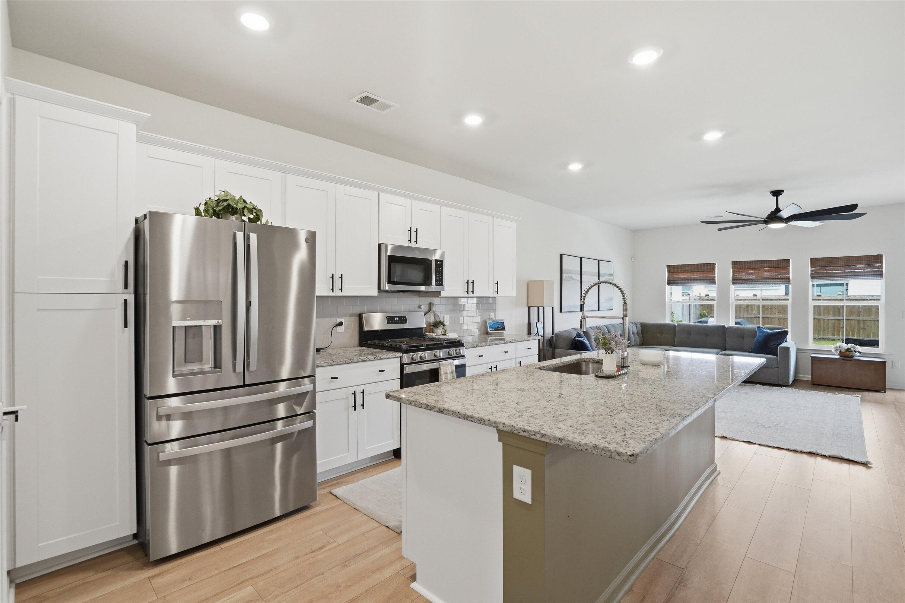 129 Spotted Way Summerville, SC 29485 - Photo 12 of 51 11-DSC05657