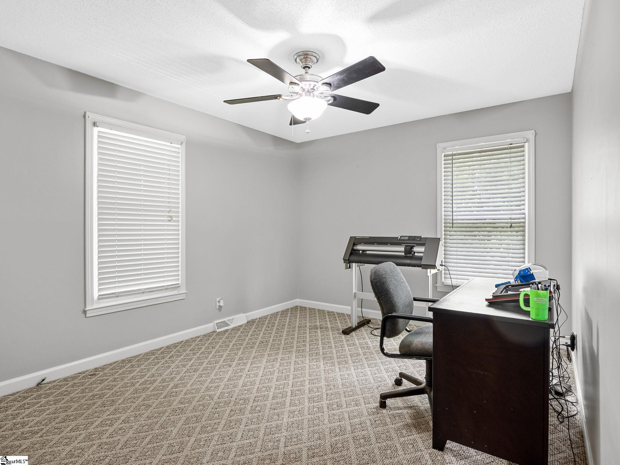 131 Cooper Drive Greer, SC 29651 - Photo 17 of 34