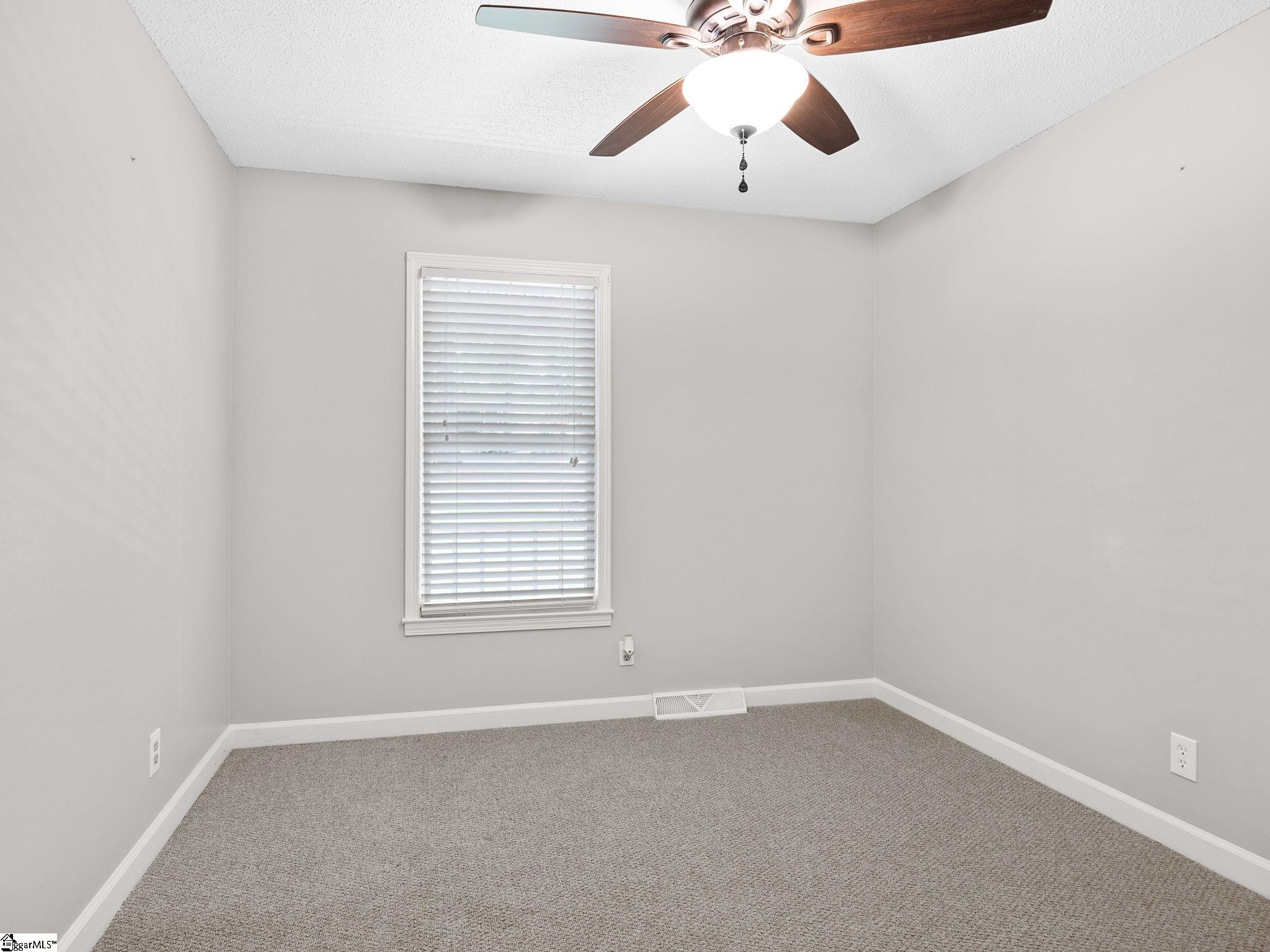 131 Cooper Drive Greer, SC 29651 - Photo 20 of 34