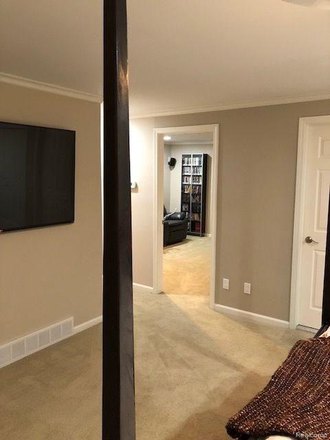 4781 South Valleyview Road West Bloomfield, MI 48323 - Photo 37 of 52 Gallery Image 37
