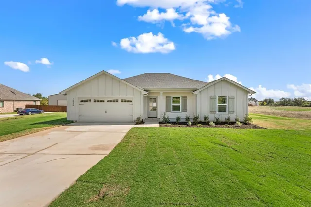 $339,900 | 1020 Gatlin Circle, Springtown, TX 76082