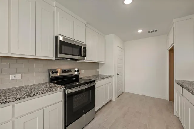 $339,900 | 1020 Gatlin Circle, Springtown, TX 76082