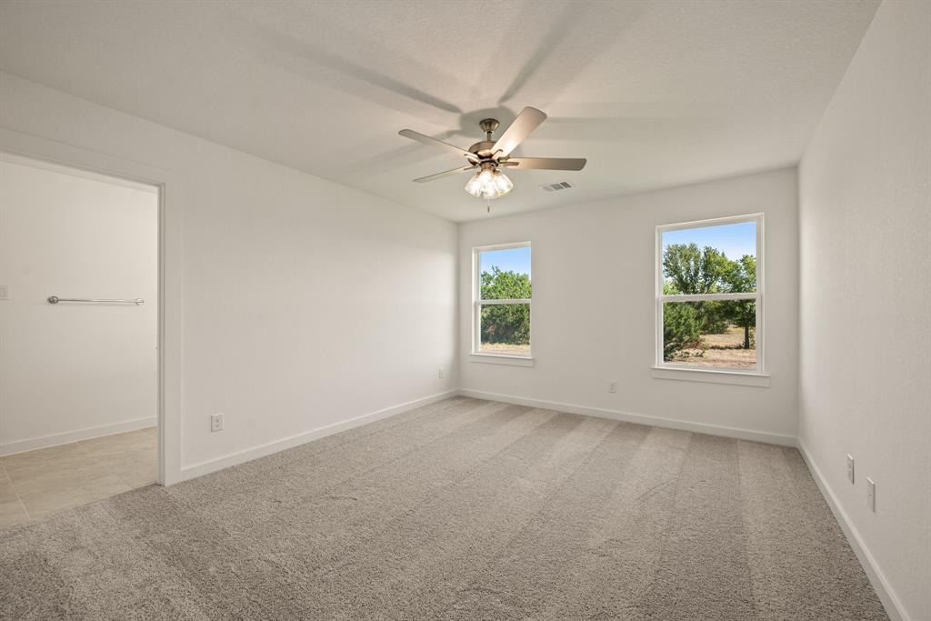 1020 Gatlin Circle Springtown, TX 76082 - Photo 17 of 30