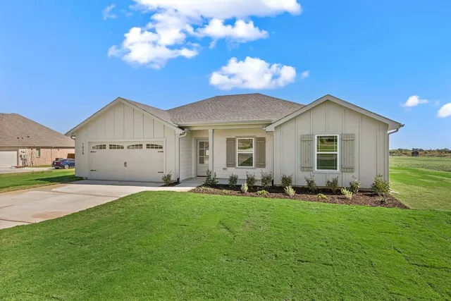 $339,900 | 1020 Gatlin Circle, Springtown, TX 76082