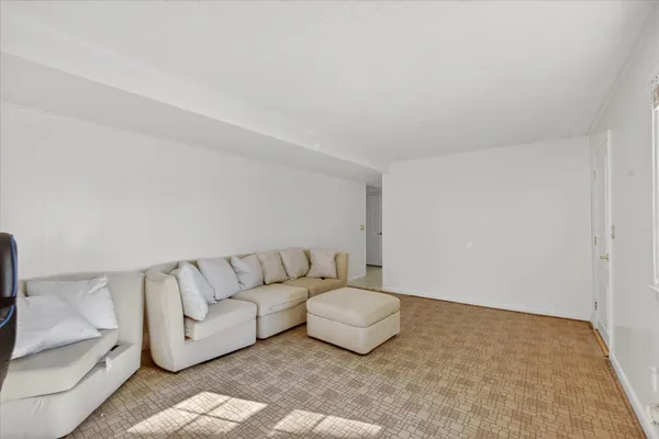 $385,000 | 218 Longview Avenue, Green Bay, WI 54301