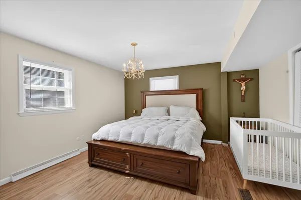 $385,000 | 218 Longview Avenue, Green Bay, WI 54301