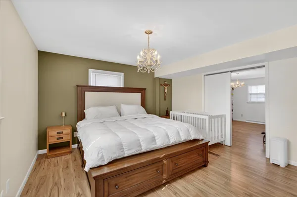$385,000 | 218 Longview Avenue, Green Bay, WI 54301