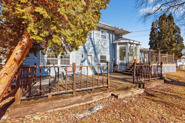 $385,000 | 218 Longview Avenue, Green Bay, WI 54301