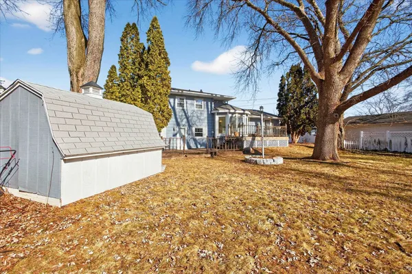$385,000 | 218 Longview Avenue, Green Bay, WI 54301