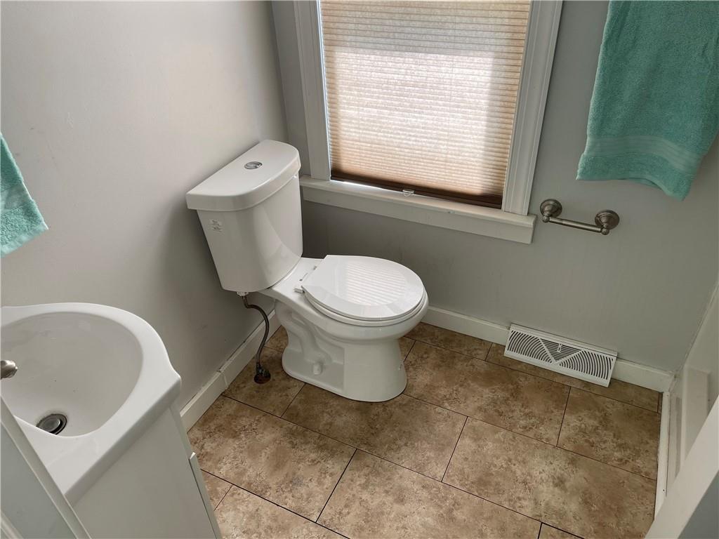 461 South Eighty Eight Road Carmichaels, PA 15320 - Photo 7 of 23 Gallery Image 7