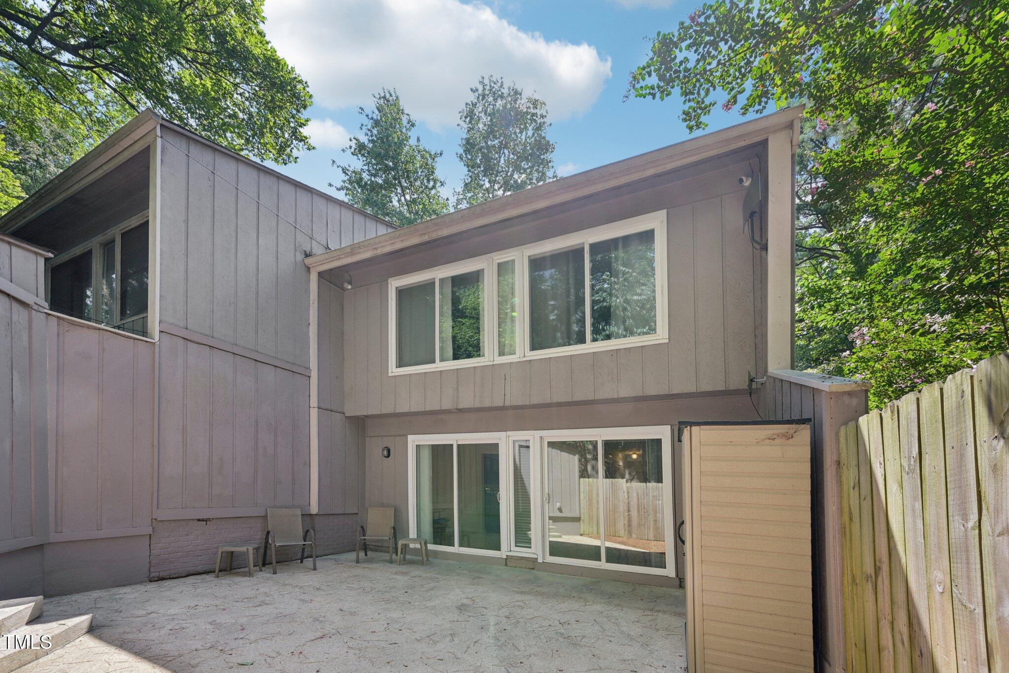 1776 Quail Ridge Road Raleigh, NC 27609 - Photo 27 of 31 39-web-or-mls-Quail Ridge Rd-S2907-039