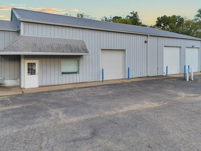 $389,900 | 115 East South Street, Freeport, IL 61032