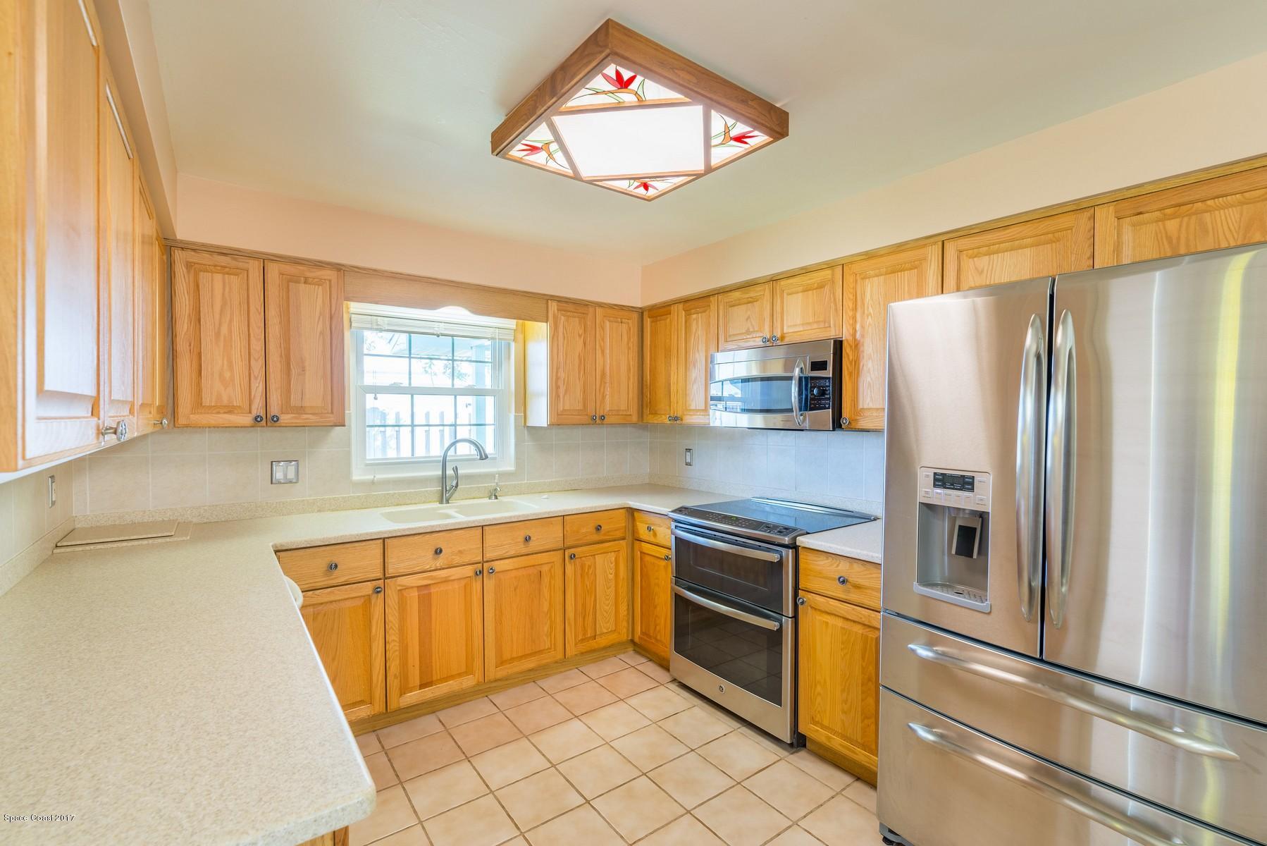 205 Bimini Road Cocoa Beach, FL 32931 - Photo 11 of 28 spacious kitchen