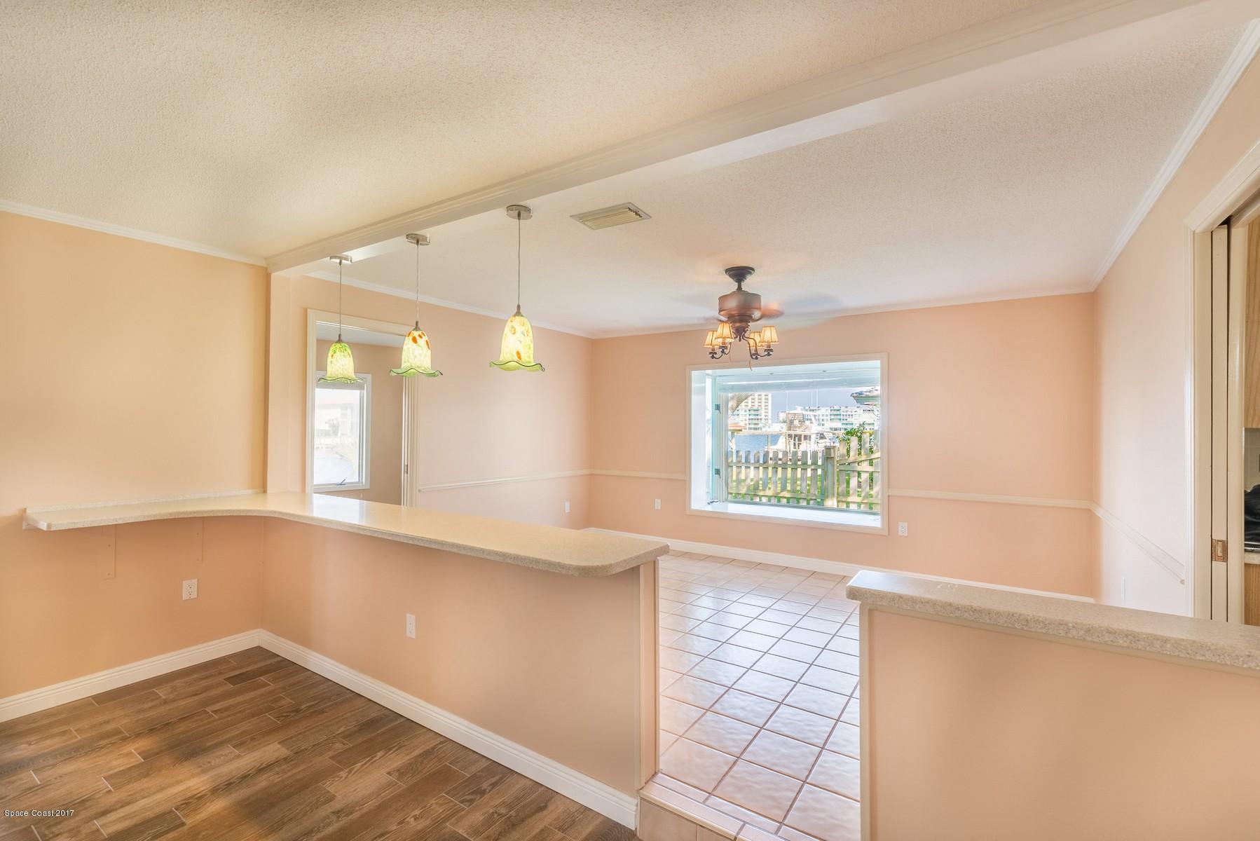 205 Bimini Road Cocoa Beach, FL 32931 - Photo 17 of 28 Dining area