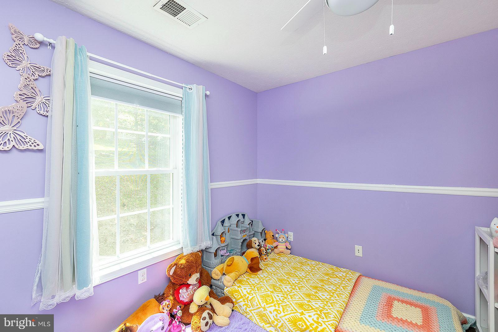 210 Greenbriar Circle Cross Junction, VA 22625 - Photo 27 of 45