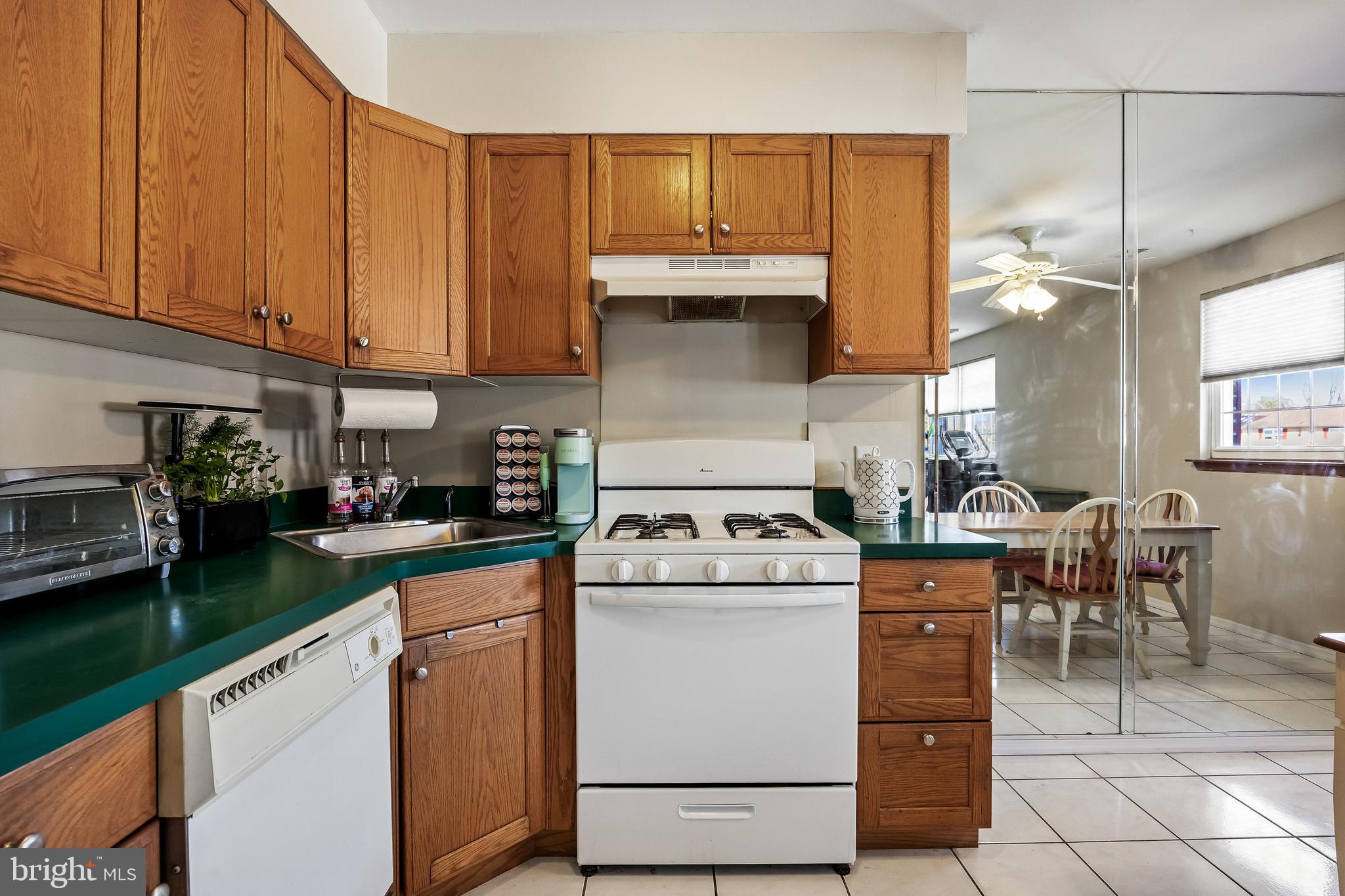 22 Eaves Mill Road Medford, NJ 08055 - Photo 12 of 20 Kitchen view 3