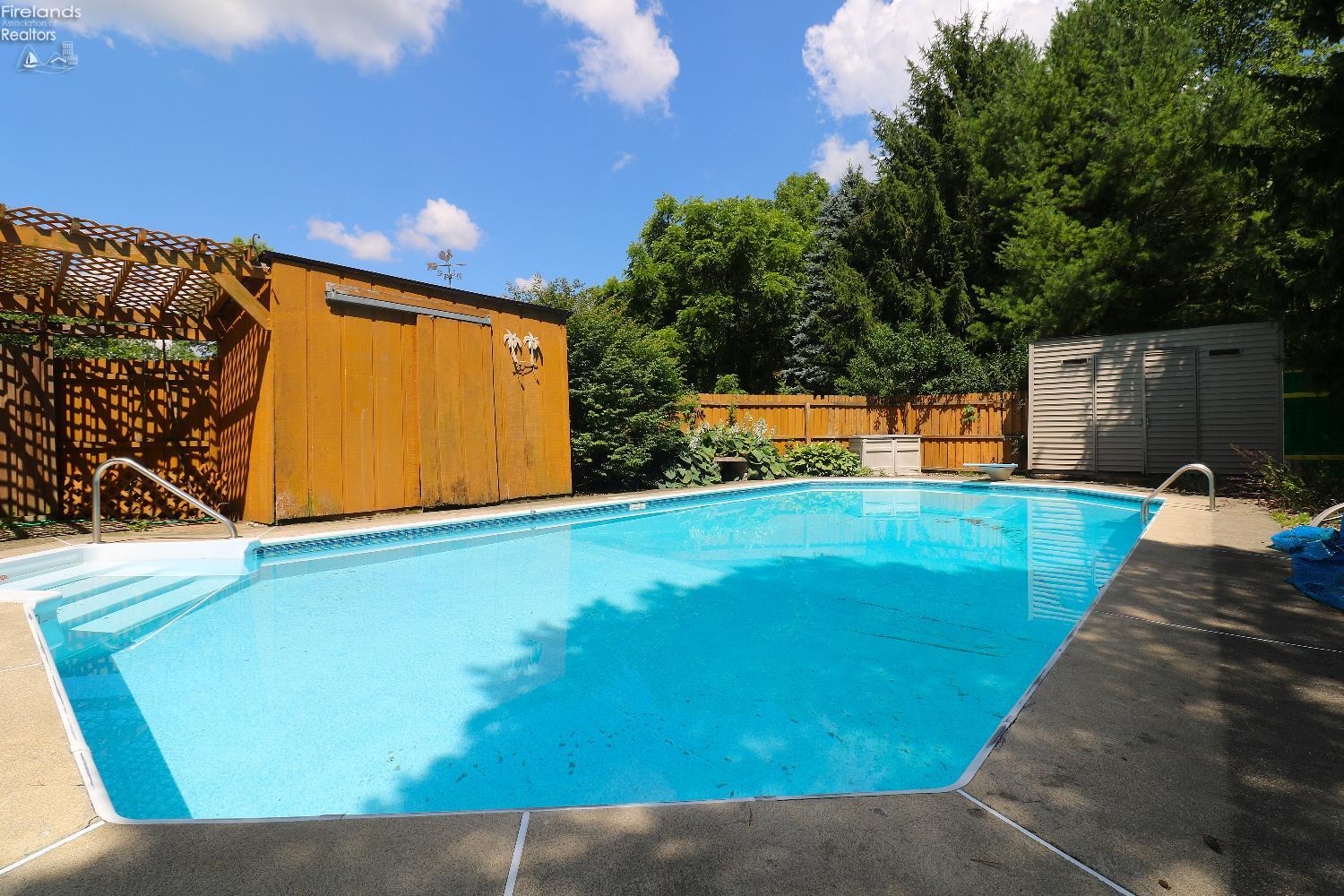 21783 Pitts Road Wellington, OH 44090 - Photo 33 of 53 Gallery Image 33