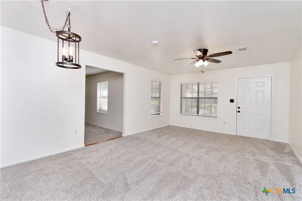 $2,100 | 1405 Oak Park Lane, Salado, TX 76571