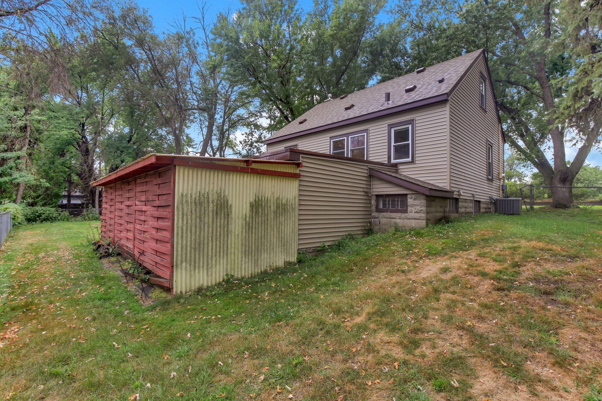 6728 West River Road Brooklyn Center, MN 55430 - Photo 24 of 32 Gallery Image 24