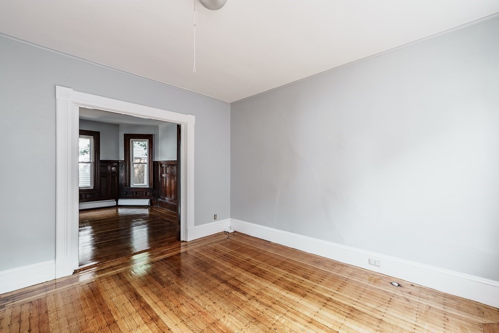 37 Forest Street Springfield, MA 01108 - Photo 11 of 37