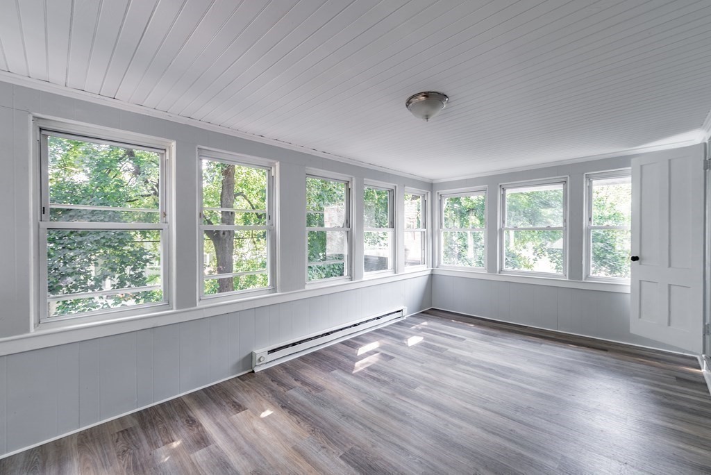 37 Forest Street Springfield, MA 01108 - Photo 18 of 37