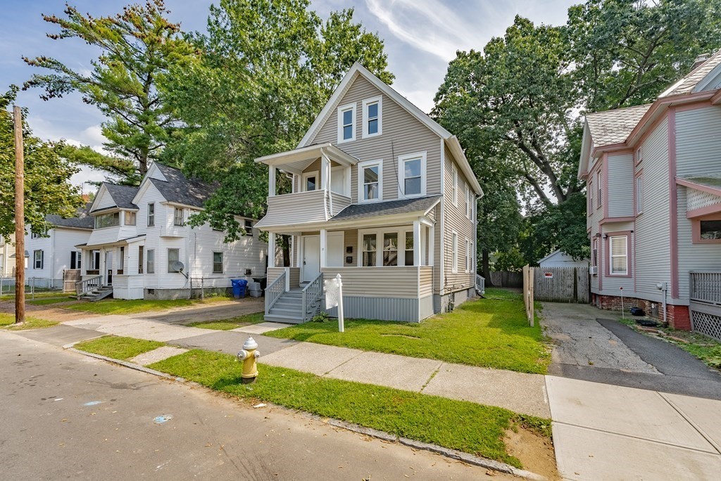 37 Forest Street Springfield, MA 01108 - Photo 2 of 37