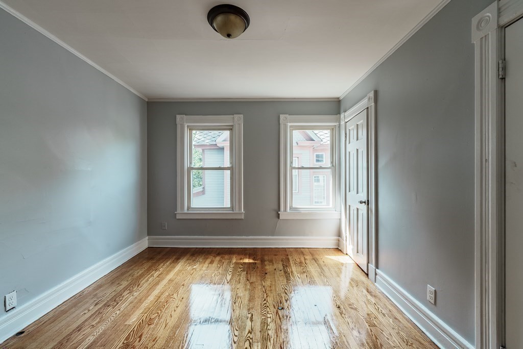 37 Forest Street Springfield, MA 01108 - Photo 28 of 37